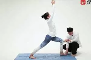 阿斯汤加初级体式序列课