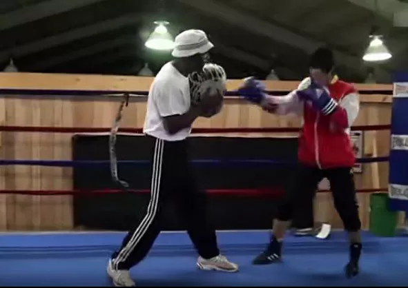 1658431718 拳击基础练习技巧