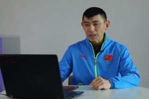 王严肩背胸特训营