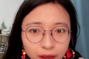 【捐赠29.9[红包]·《D0448-花生的书桌小红书训练营8期》】