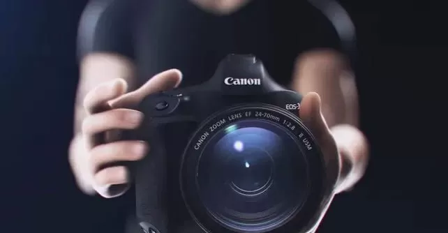 自由职业摄影师【画质不错】 自由职业摄影师【画质不错】