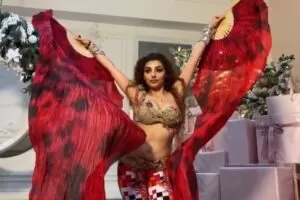 【捐赠价19.9[红包]·《【成品舞+10种双扇技巧】超值课程《魔盒魅影》》】 【原版无水印】