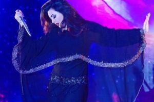 【捐赠19.9[红包]·《北京SIOD东方舞网校-【成品舞】乌克兰Yana 伊拉克Hacha(双刀)《我自流泪》》】 【原版无水印】