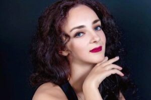 【捐赠19.9[红包]·《北京SIOD东方舞网校-【成品舞】魔法芭比《声似银铃》》】 【原版无水印】