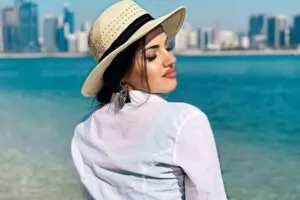 【捐赠19.9[红包]·《北京SIOD东方舞网校-【成品舞】凤凰Shaabi《来根烟》》】 【原版无水印】