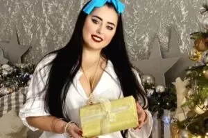 【捐赠19.9[红包]·《北京SIOD东方舞网校-【成品舞】奥拉 Baladi《阿玛尼》》】 【原版无水印】