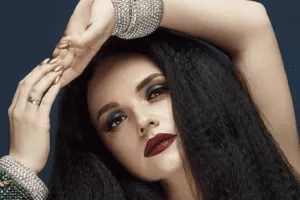 【捐赠19.9[红包]·《北京SIOD东方舞网校-【成品舞】白俄罗斯黑夜女神Shaabi《服从》》】 【原版无水印】