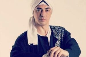 【捐赠29.9[红包]·《北京SIOD东方舞网校-【成品舞】埃及萨拉男藤《得宠的草莓》》】 【原版无水印】