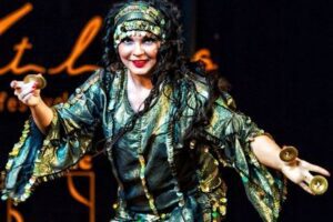 【捐赠19.9[红包]·《北京SIOD东方舞网校-【成品舞+技巧】玛雅带指拨的Ghawezi《你占据了我的心》》】 【原版无水印】