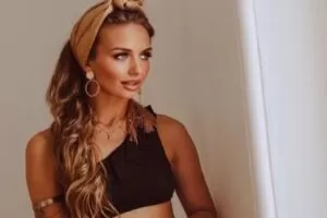 【捐赠19.9[红包]·《北京SIOD东方舞网校-【成品舞】俄罗斯玫瑰藤杖Shaabi《哦，我的甜心》》】 【原版无水印】