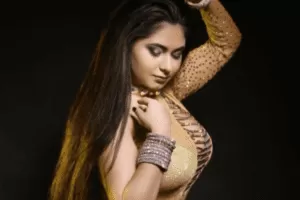 【捐赠19.9[红包]·《北京SIOD东方舞网校-【成品舞】塔蒂娜原创开场舞《美丽的女孩》》】 【原版无水印】