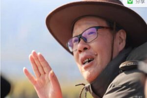 【捐赠9.99红包]·《让智慧照亮人生-“彩云巅，智钱程”花友云南行“花荣”财商课精萃）】