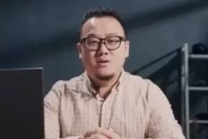 捐赠19.9[红包]·D0473-2022《(卷毛佟)33节手机摄影课，从小白到高手》