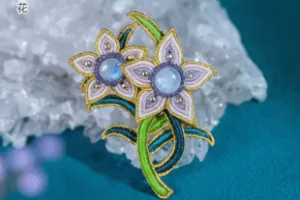 【捐赠9.8[红包]·《Z7433-并蒂花胸针_编法教程_千代》】 【原版无水印】