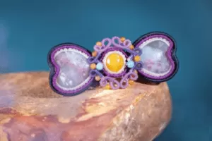 【捐赠5.8[红包]·《Z7728-紫棠蝶曳 编法教程_千代》】