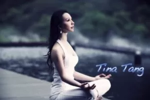 唐幼馨《12堂减龄瑜伽课》重塑身材排毒养颜